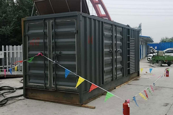 铁锋发电机租赁空气滤清器多久更换一次？