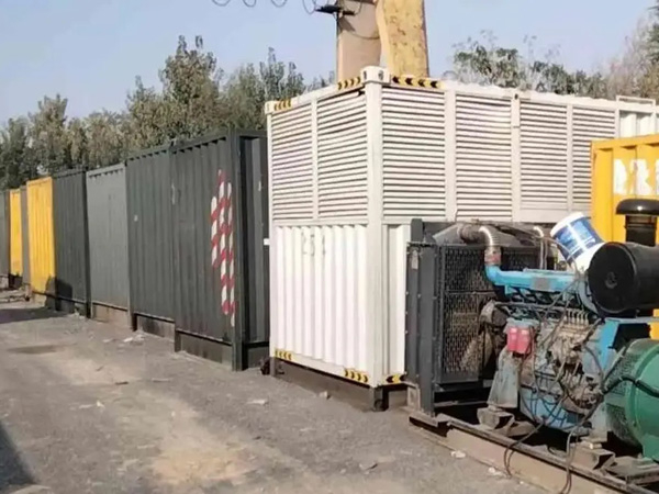 铁锋200KW柴油发电机机组每小时油耗是多少？